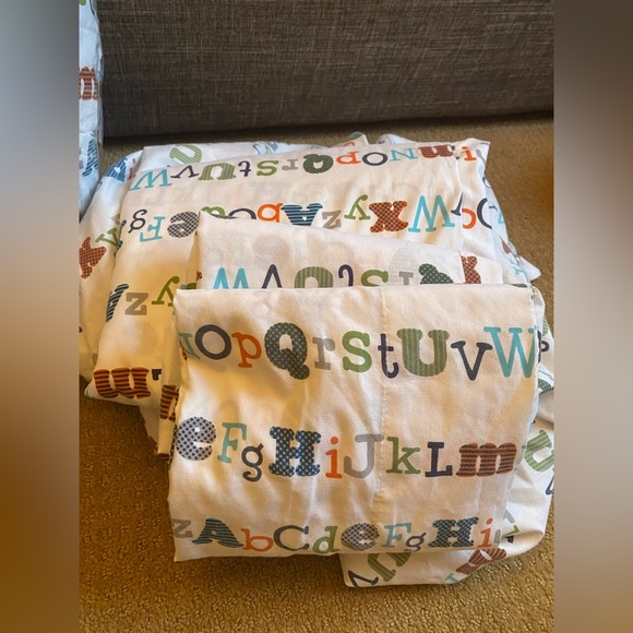 Kids Quilt & Sheets - Alphabet - Picture 4 of 7